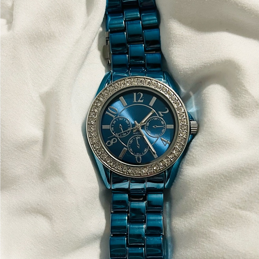 Elegant Blue Watch with Silver Details